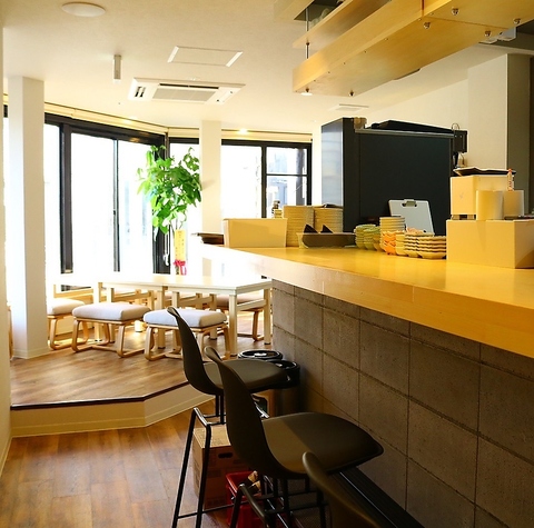 カウンター席