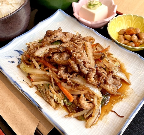 肉野菜炒め（牛バラ）